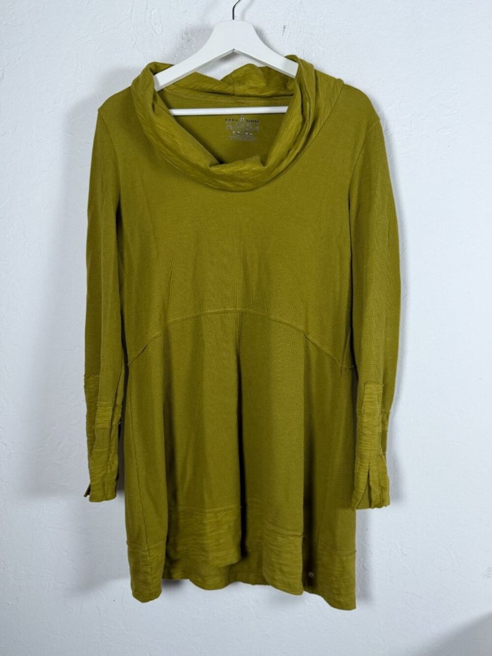 Neon Buddha Tunic Top Womens Small Chartreuse Green Cowl Neck Waffle Knit Boho